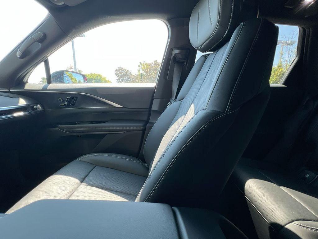 new 2025 Cadillac LYRIQ car