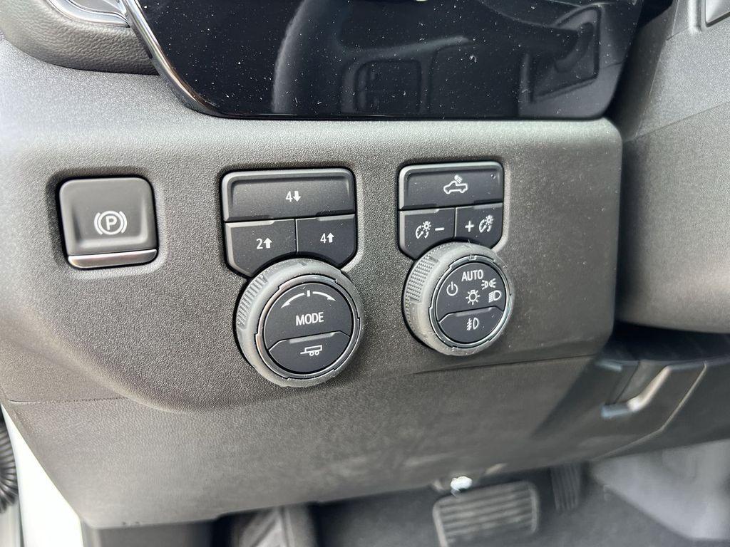 new 2025 Chevrolet Silverado 2500 car, priced at $57,755