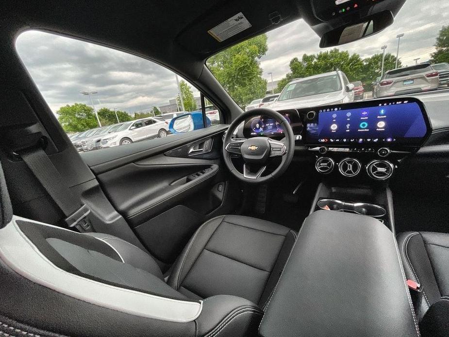 new 2024 Chevrolet Blazer EV car