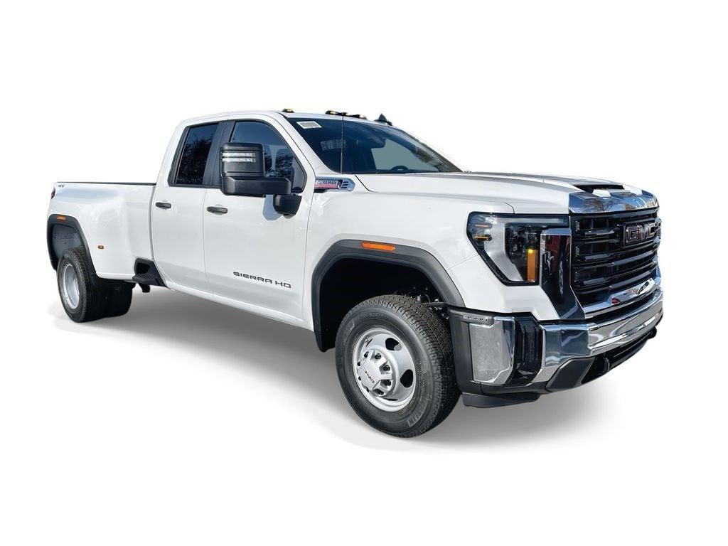 new 2025 GMC Sierra 3500 car, priced at $65,515