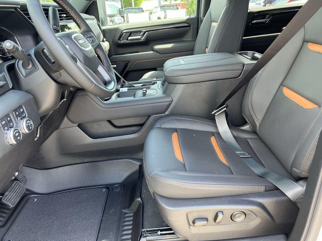 new 2025 GMC Sierra 2500 car, priced at $85,720