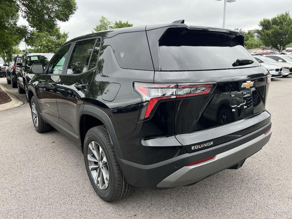new 2026 Chevrolet Equinox car, priced at $30,290