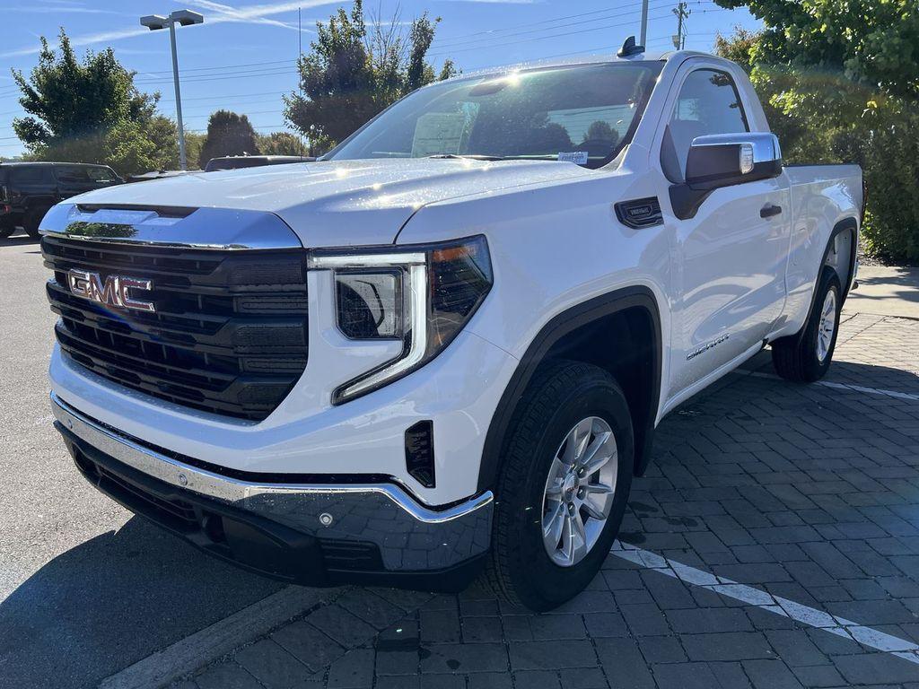 new 2025 GMC Sierra 1500 car, priced at $34,070