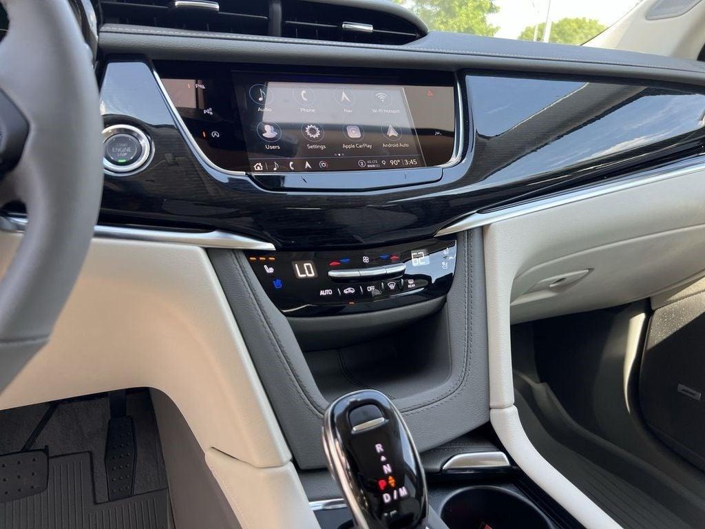 new 2025 Cadillac XT6 car
