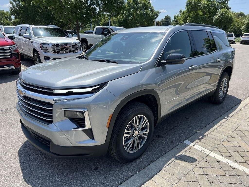 new 2025 Chevrolet Traverse car, priced at $42,195