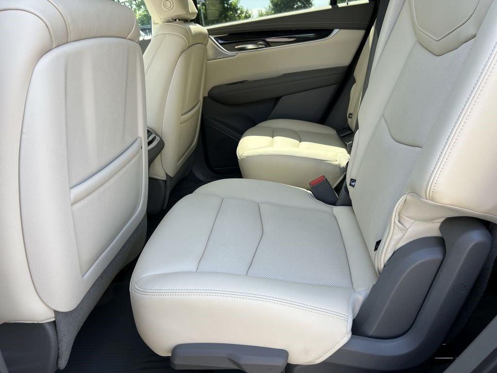 new 2025 Cadillac XT6 car
