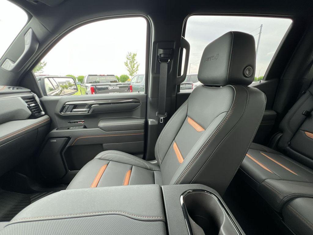 new 2025 GMC Sierra 1500 car, priced at $64,855