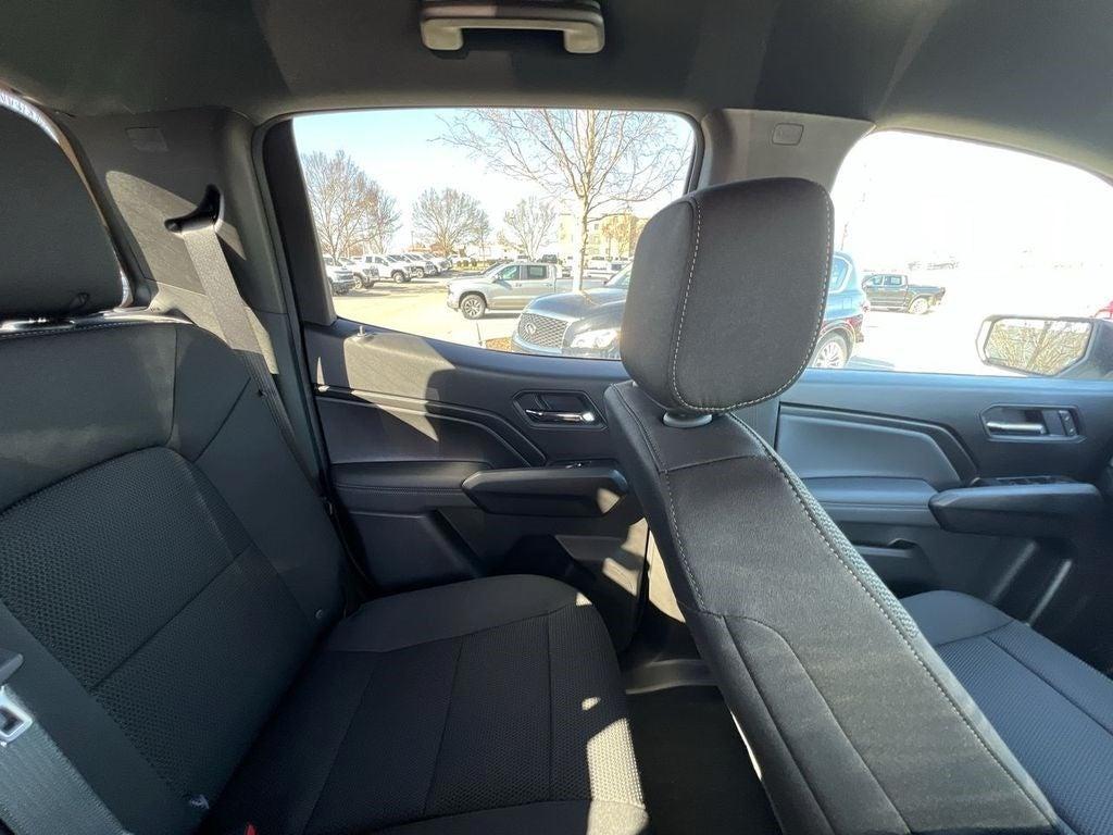 new 2025 GMC Canyon car, priced at $39,558