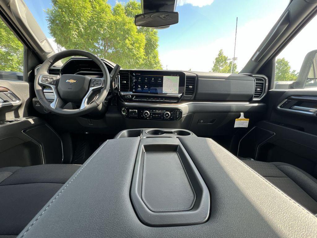 new 2025 Chevrolet Silverado 2500 car, priced at $57,755
