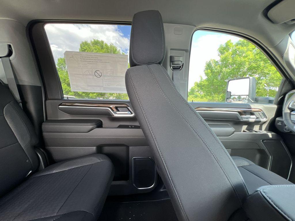 new 2025 Chevrolet Silverado 2500 car, priced at $57,755