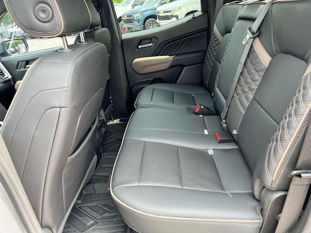 used 2023 GMC Canyon car, priced at $40,000