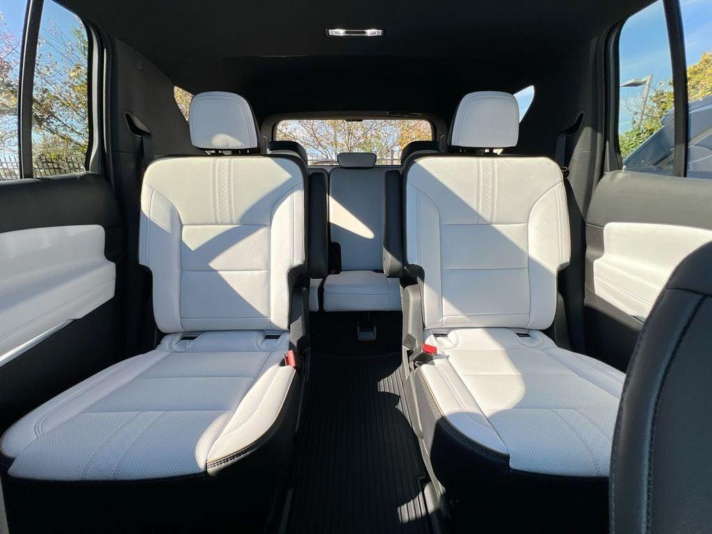 new 2026 Chevrolet Traverse car, priced at $59,509