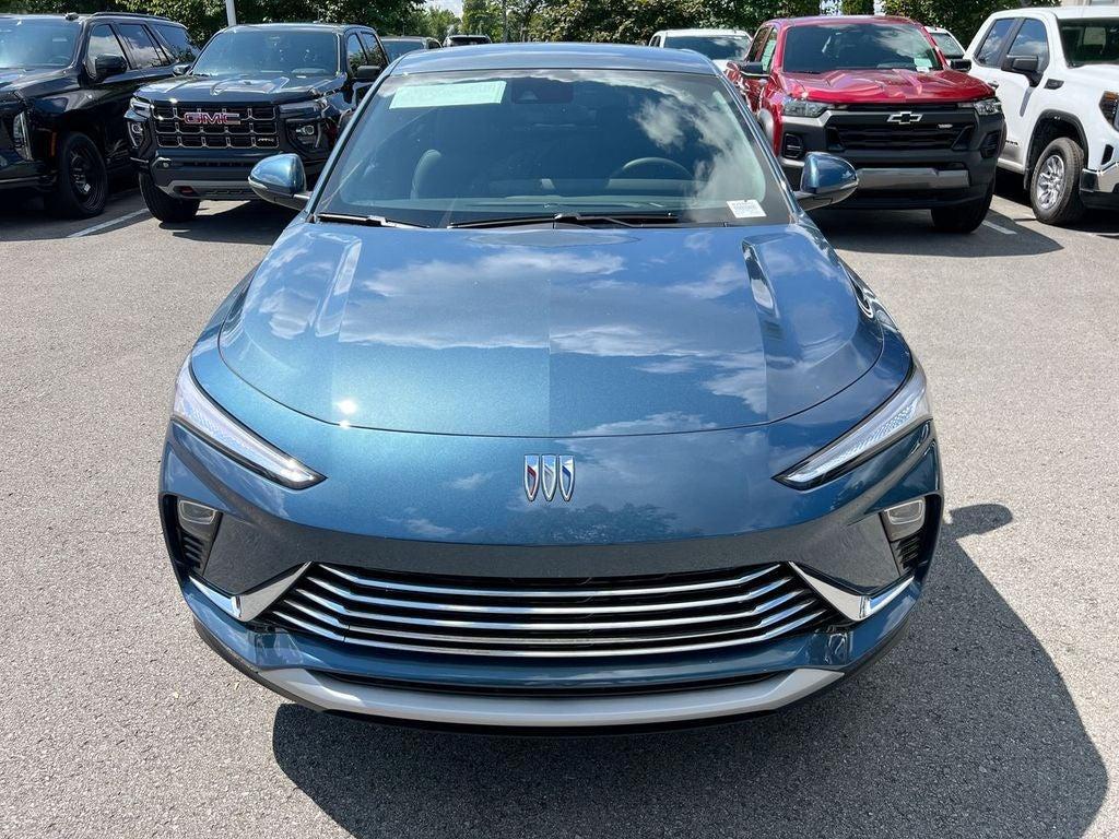 new 2025 Buick Envista car, priced at $26,285