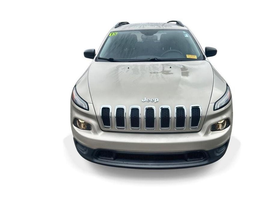 used 2015 Jeep Cherokee car, priced at $11,891