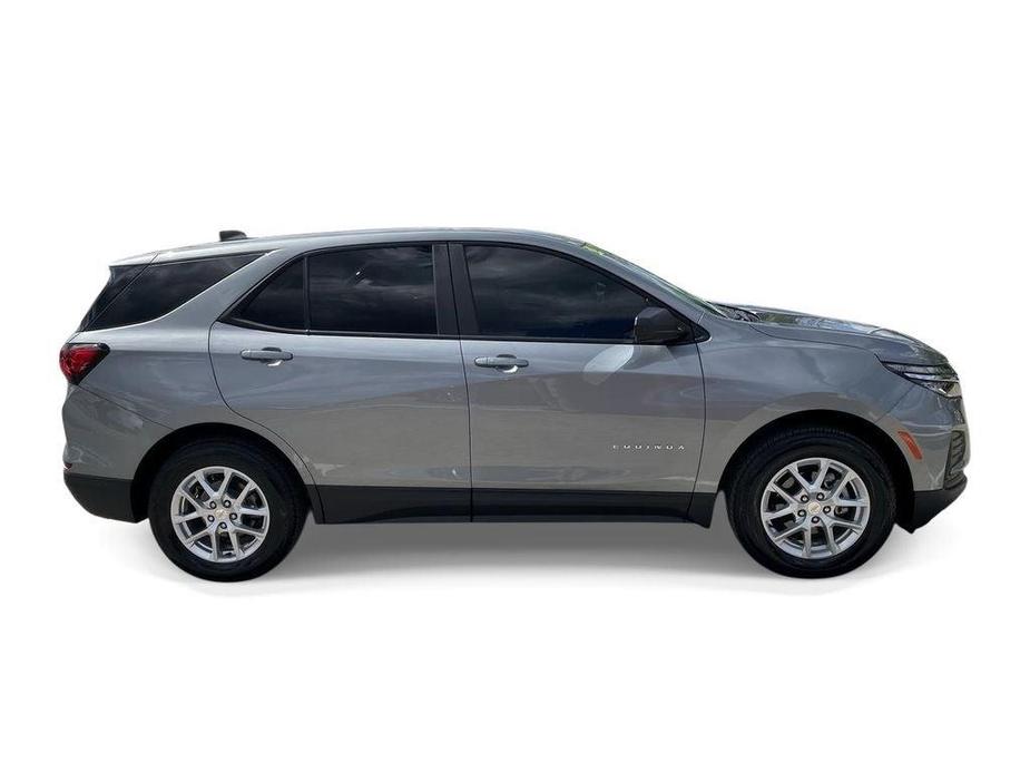 used 2024 Chevrolet Equinox car, priced at $25,321