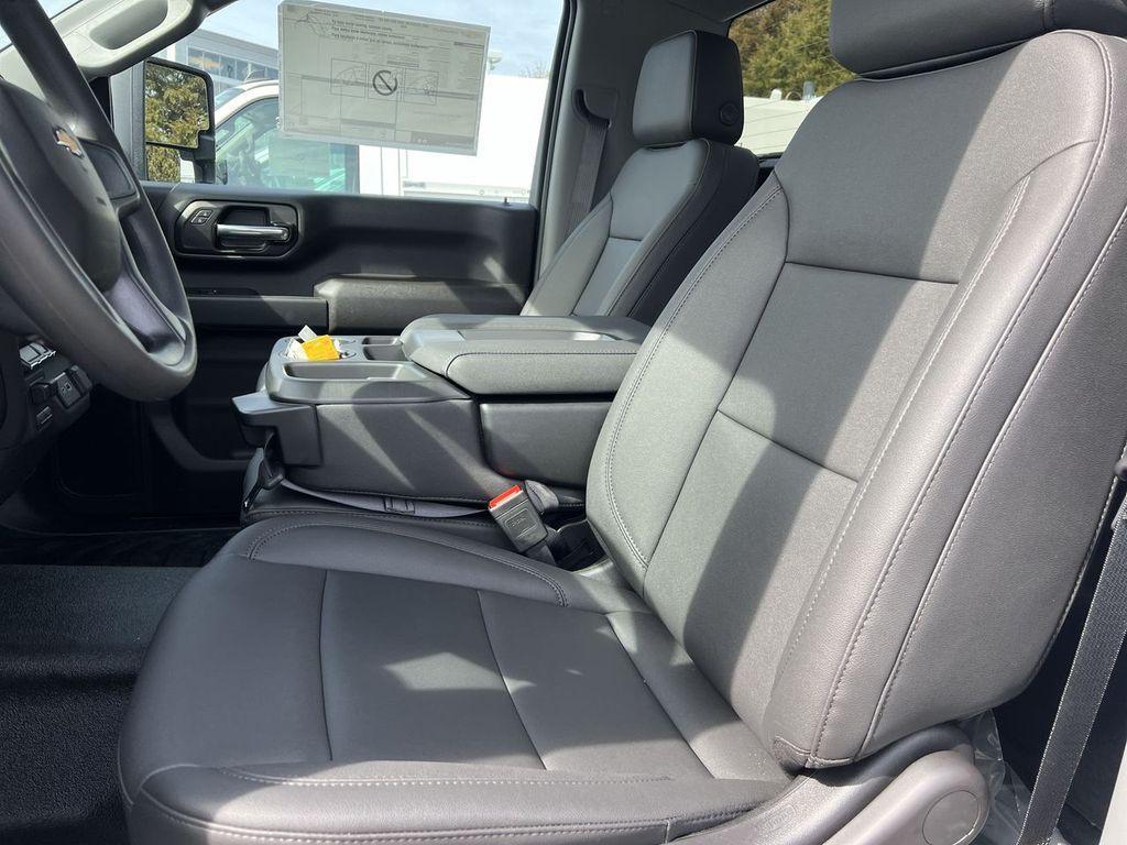 new 2025 Chevrolet Silverado 2500 car, priced at $58,163