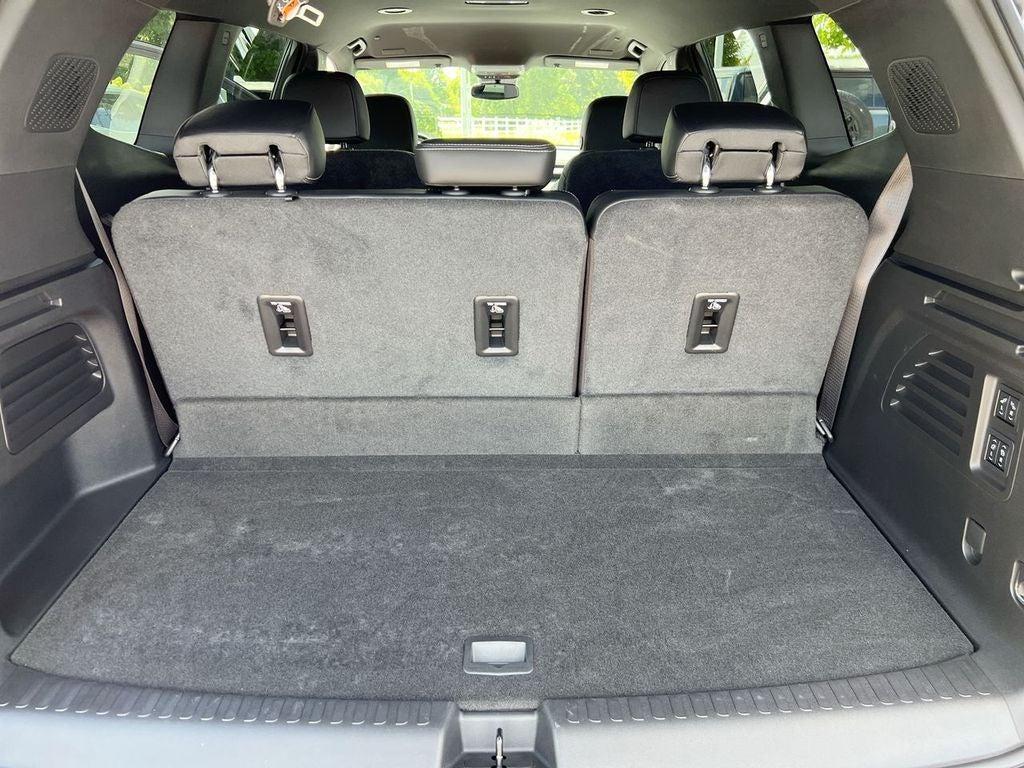 new 2025 Buick Enclave car, priced at $50,294