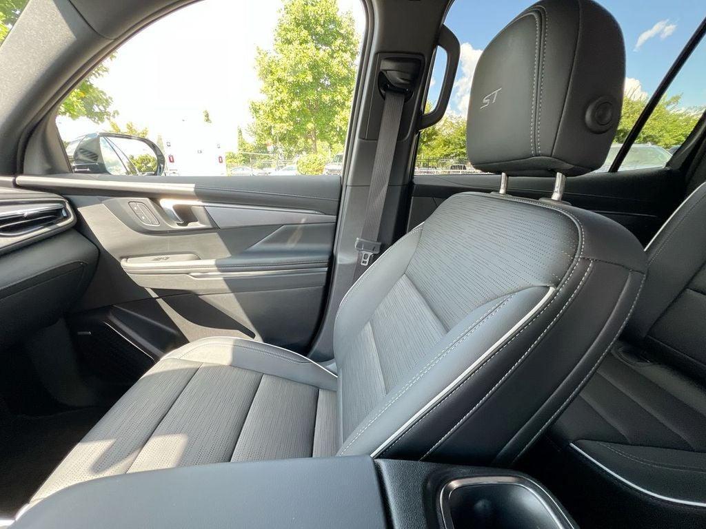 new 2025 Buick Enclave car, priced at $50,294