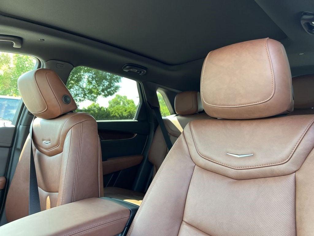 new 2025 Cadillac XT5 car