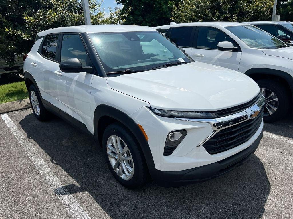 new 2026 Chevrolet TrailBlazer car, priced at $25,680