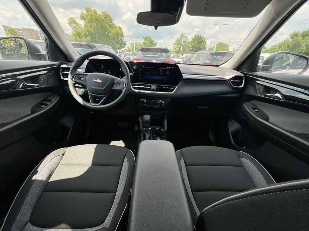 new 2026 Chevrolet TrailBlazer car, priced at $25,680