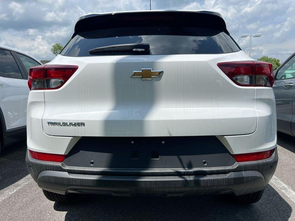 new 2026 Chevrolet TrailBlazer car, priced at $25,680