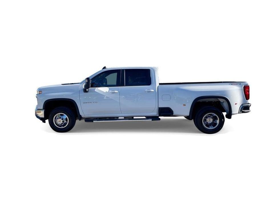 new 2025 Chevrolet Silverado 3500 car