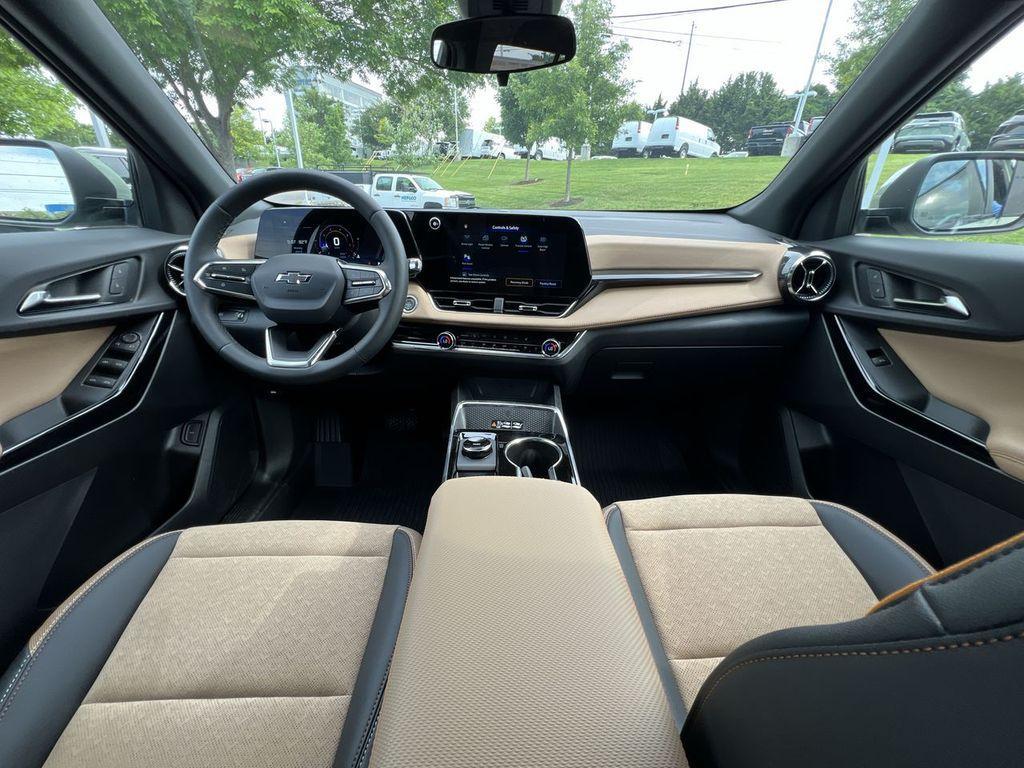 new 2026 Chevrolet Equinox car, priced at $34,690