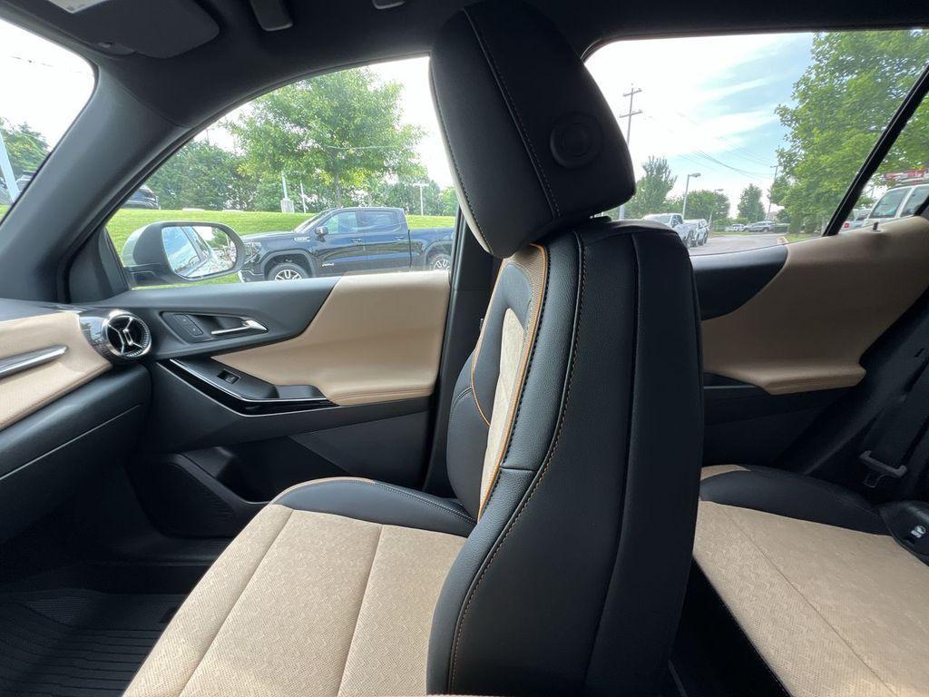 new 2026 Chevrolet Equinox car, priced at $34,690