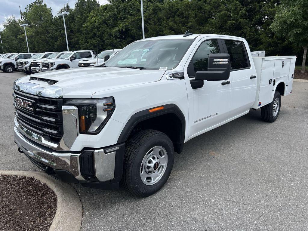 new 2025 GMC Sierra 2500 car, priced at $57,938