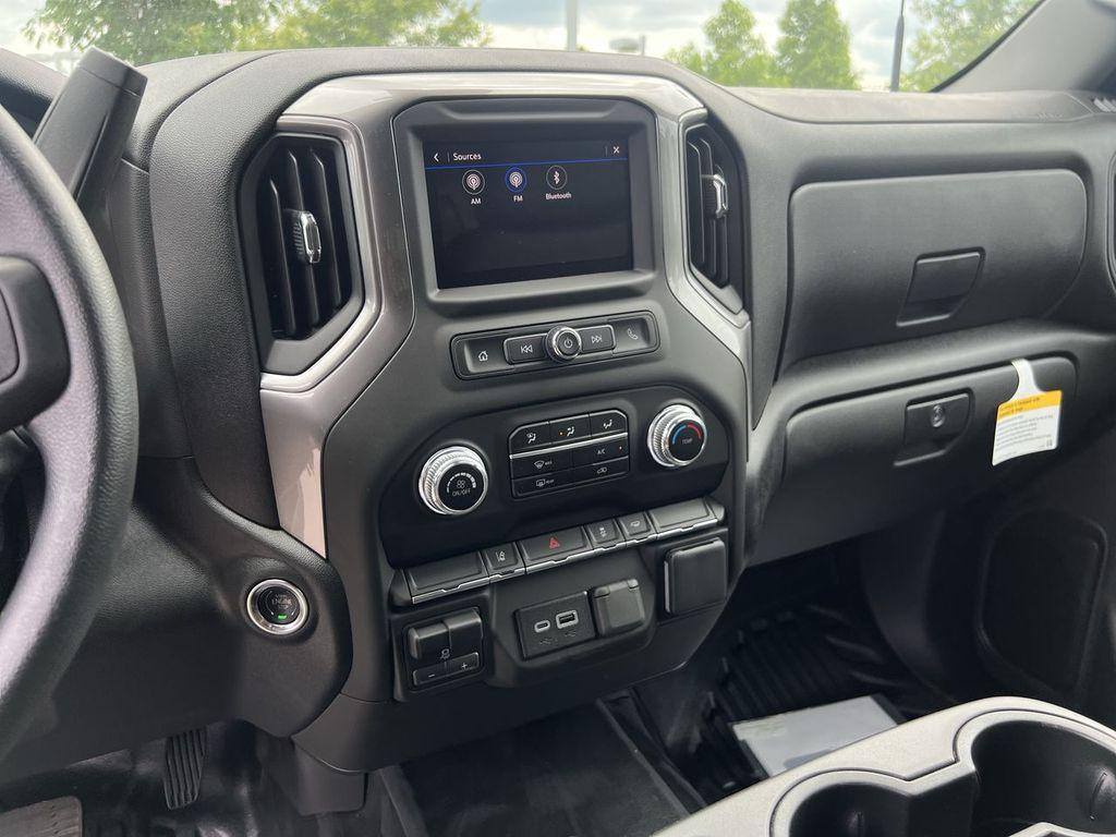 new 2025 GMC Sierra 2500 car, priced at $57,938