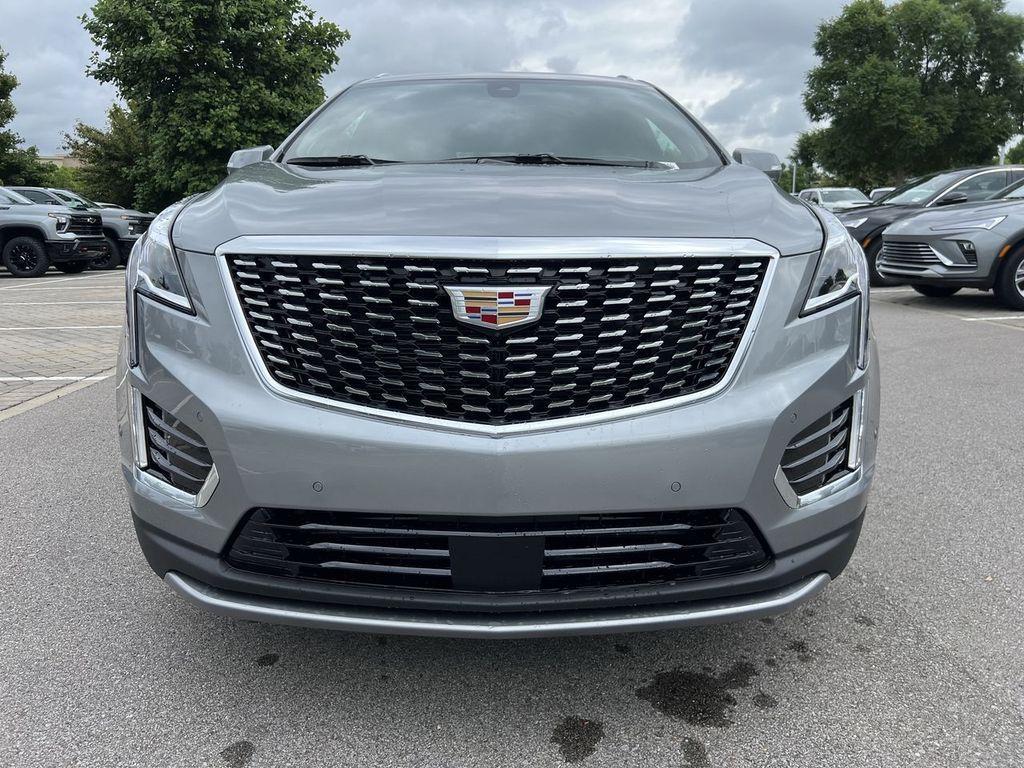new 2025 Cadillac XT5 car