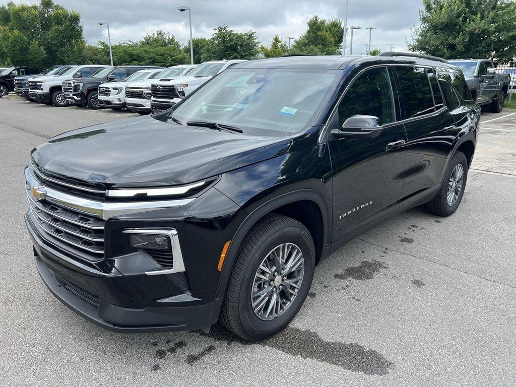 new 2025 Chevrolet Traverse car, priced at $43,845
