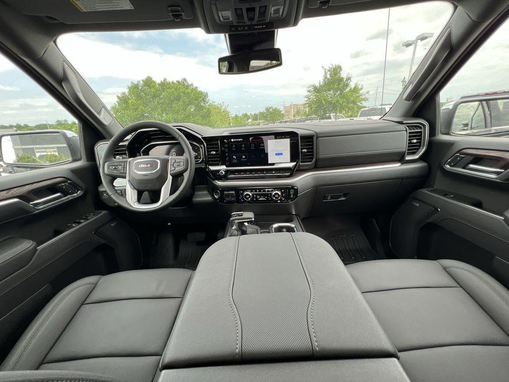 new 2025 GMC Sierra 1500 car, priced at $65,455