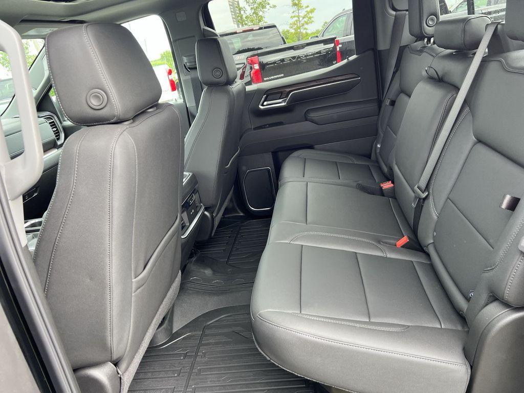 new 2025 GMC Sierra 1500 car, priced at $65,455