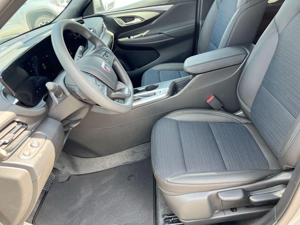 new 2025 Buick Envista car, priced at $26,285
