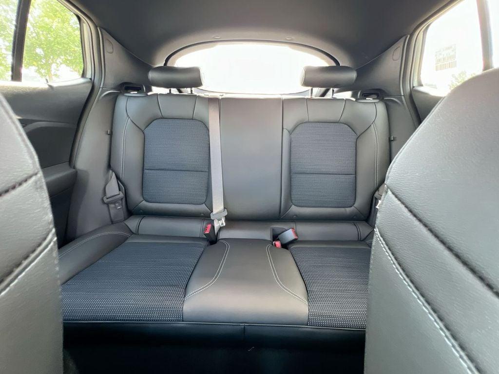 new 2025 Buick Envista car, priced at $26,285