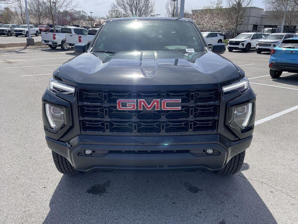new 2025 GMC Canyon car, priced at $43,300