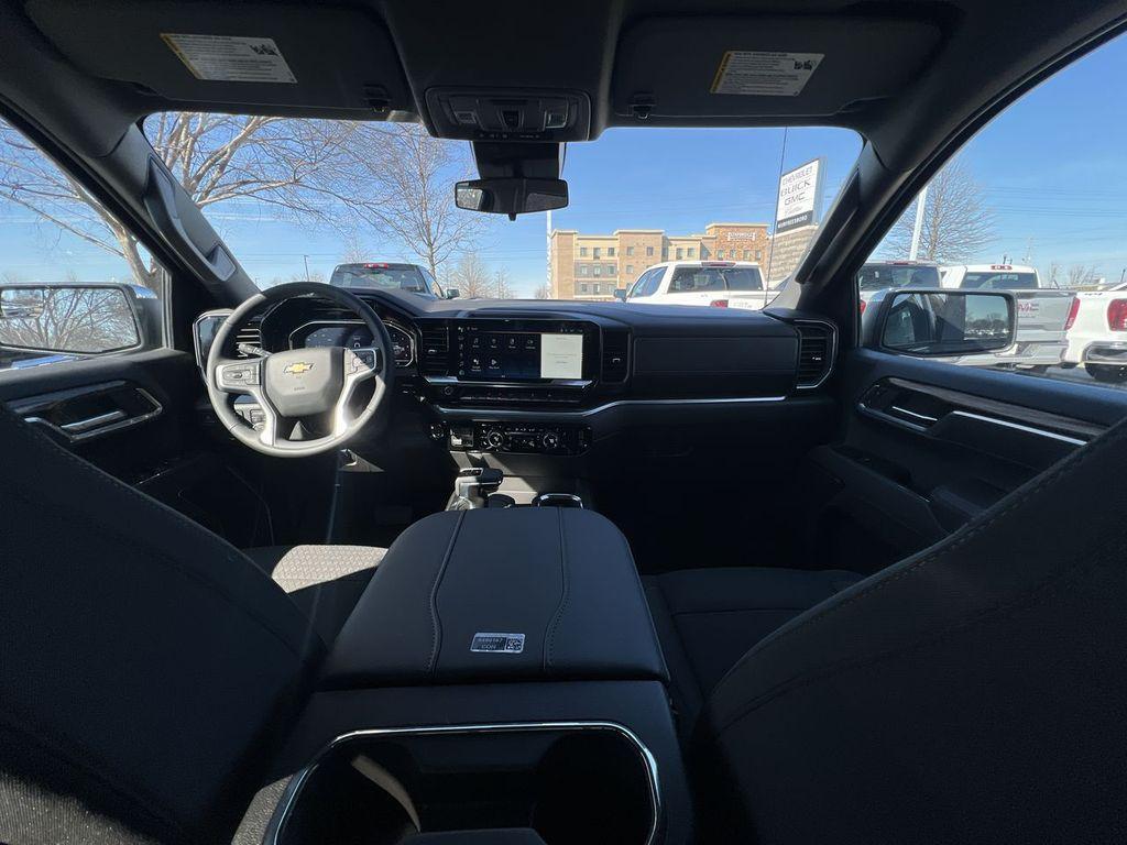 new 2025 Chevrolet Silverado 1500 car, priced at $60,210