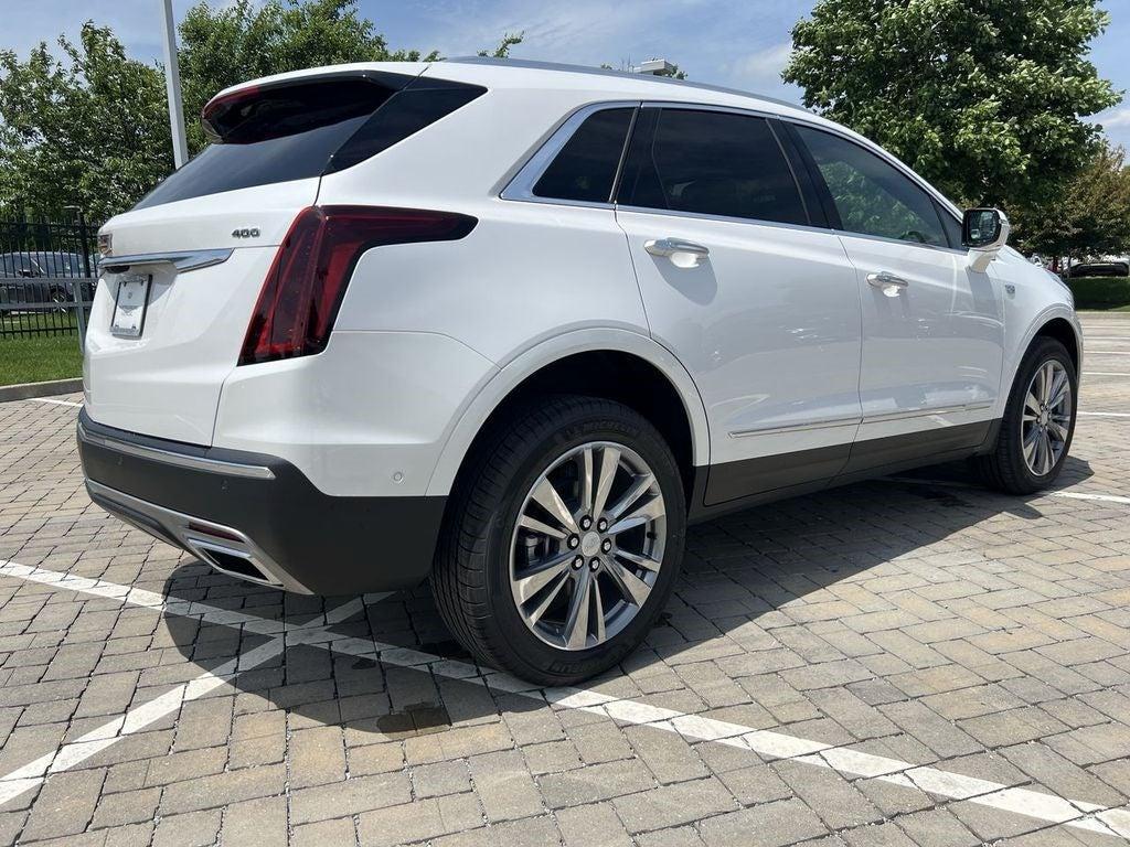 new 2025 Cadillac XT5 car