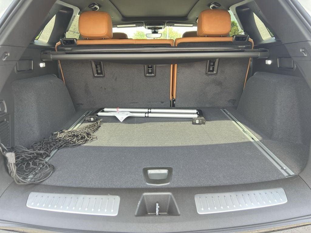 new 2025 Cadillac XT5 car