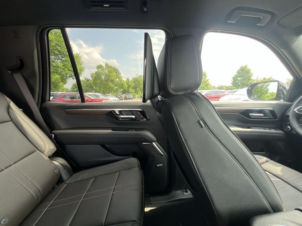 new 2025 Chevrolet Tahoe car, priced at $89,420