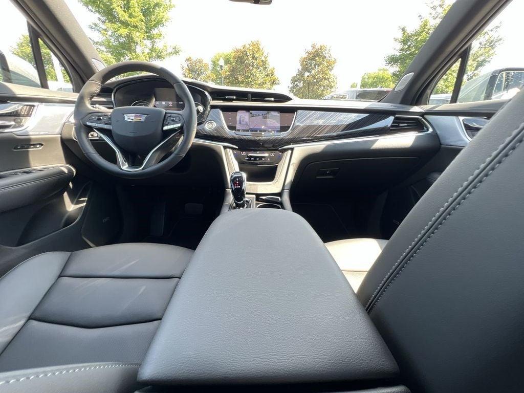new 2025 Cadillac XT6 car