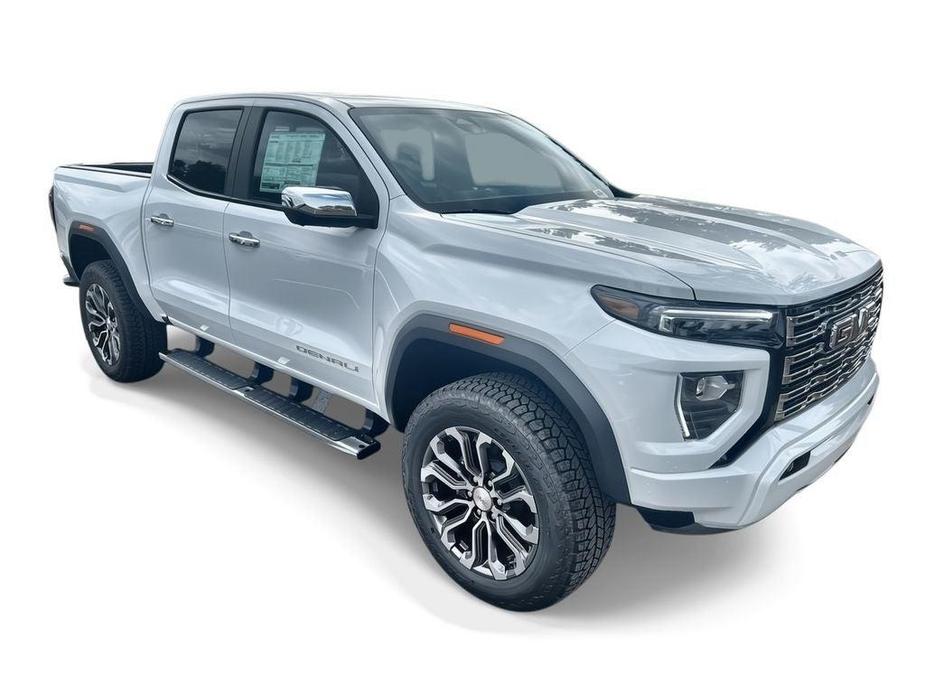 new 2024 GMC Canyon car