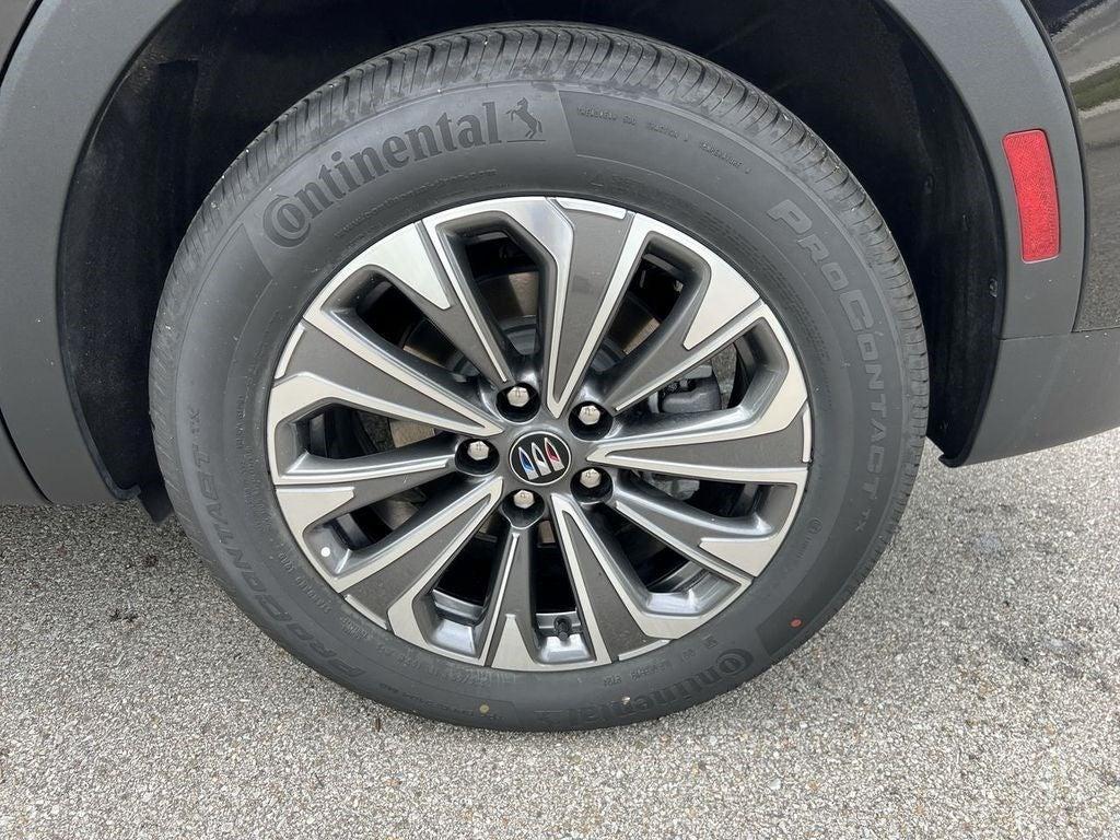 new 2025 Buick Envision car, priced at $37,157