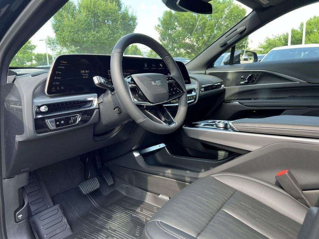 new 2025 Cadillac LYRIQ car