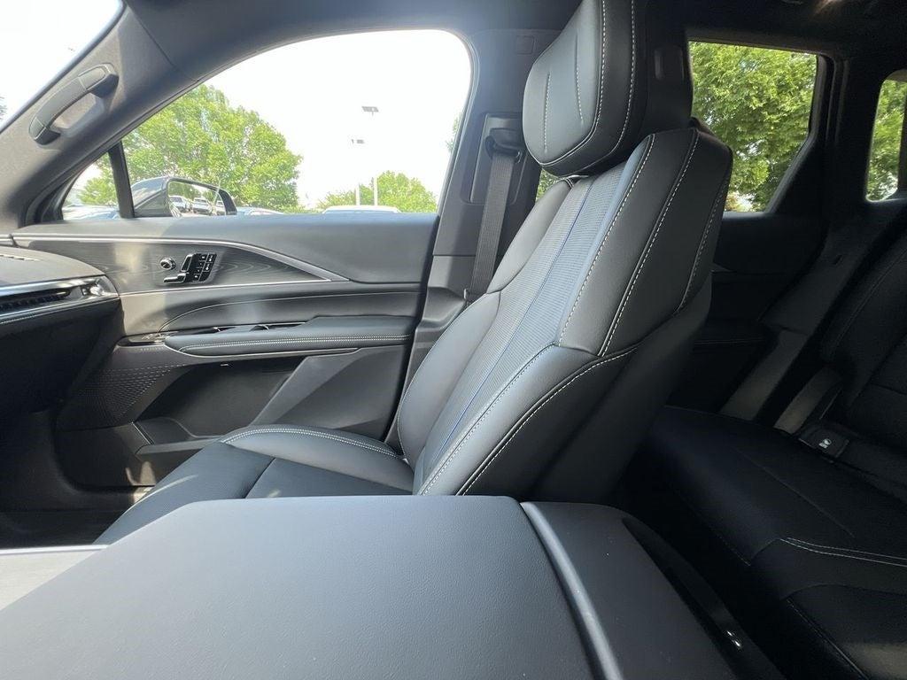 new 2025 Cadillac LYRIQ car