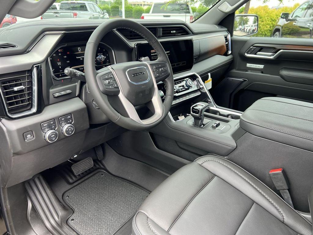 new 2025 GMC Sierra 1500 car, priced at $68,380