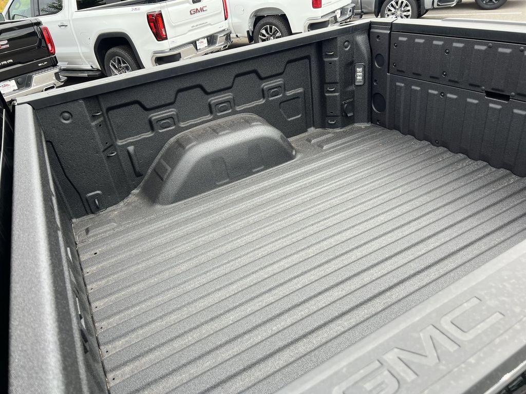 new 2025 GMC Sierra 1500 car, priced at $68,380
