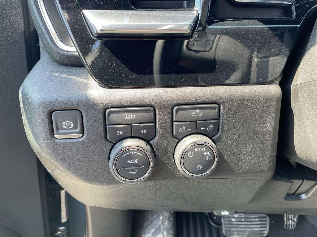 new 2025 Chevrolet Silverado 1500 car, priced at $47,790